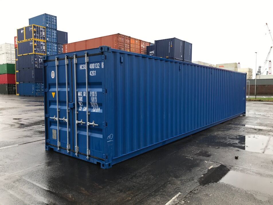  Front of the 40ft double door container