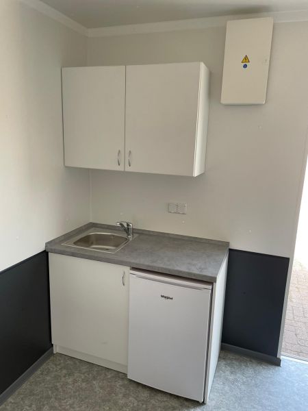 20ft-accommodation-unit-kitchen-6x3