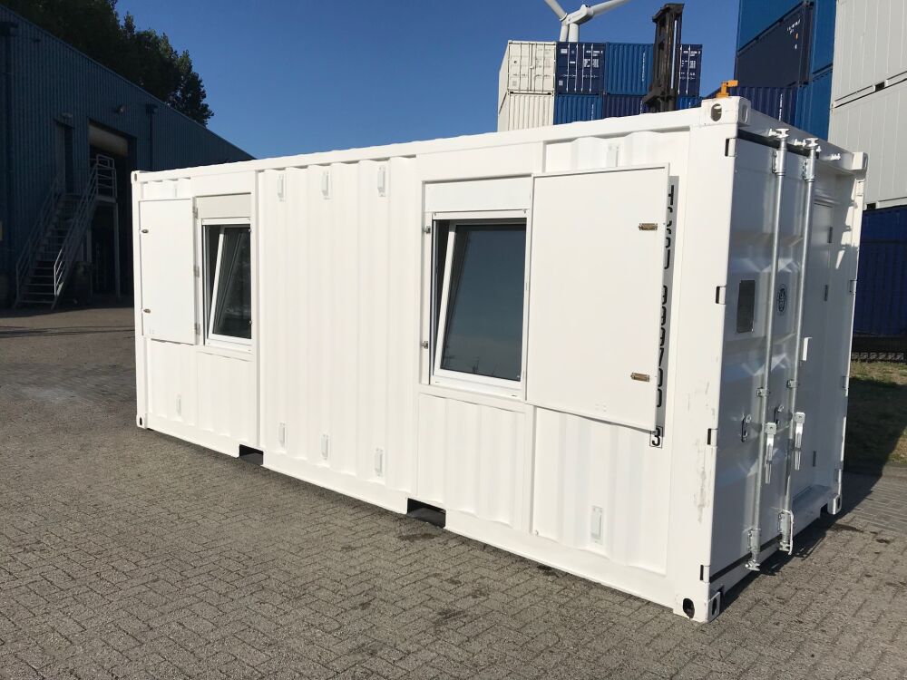  accommodation container for petrochemicals